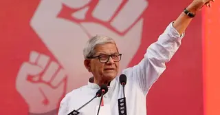 শিক্ষক থেকে মহামান্যের পথে মির্জা ফখরুল